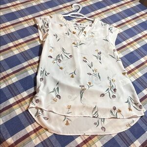 Reitmans Floral Cream Blouse